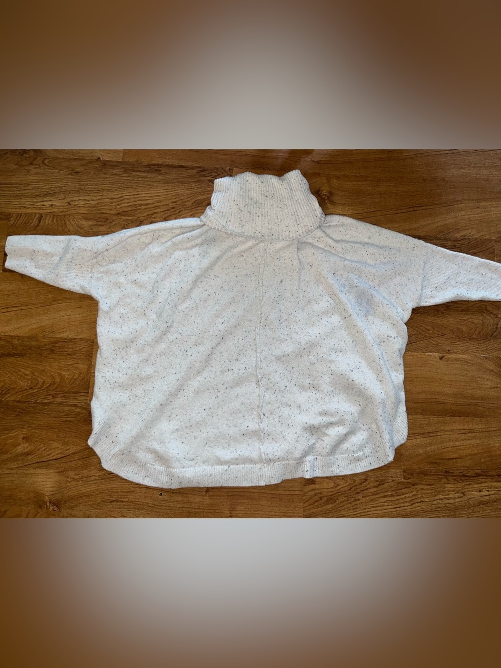 Time and Tru White Speckled Shirt Sleeve Sweater Cowl Neck Turtle Neck Women XL